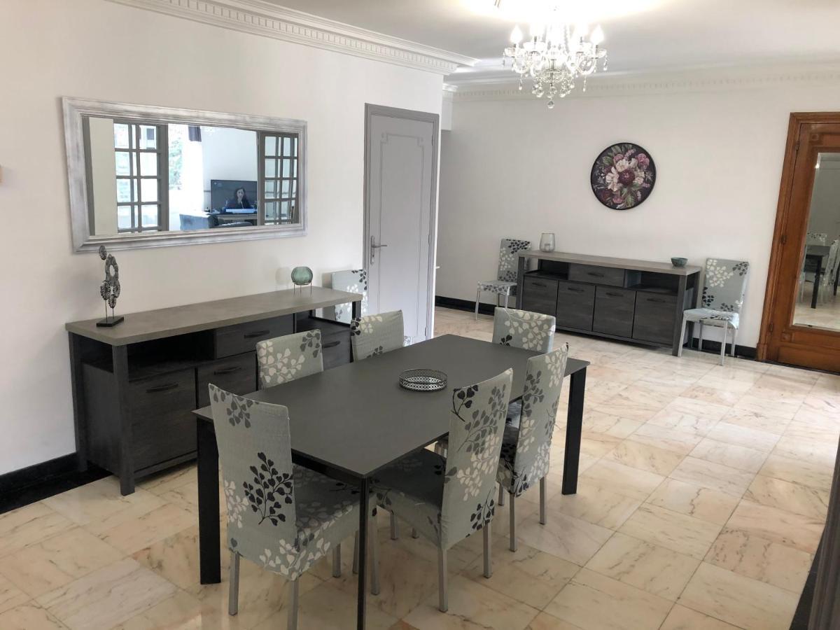 Grand Appartement De Standing "Reve Du Soir" De 170 M2 350 M De La Gare Lourdes Exterior photo
